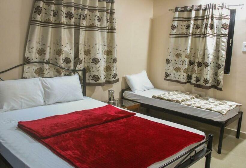 豪华房间, Lakeview Resort Lavasa
