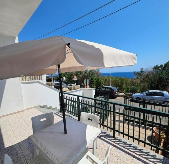 Трехместный Номер Стандарт с Видом, Alba Di Mare Apparamento Con Parcheggio E Vista Mare