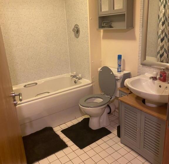 Номер Стандарт с Балконом, 14 16 Whitworth Street