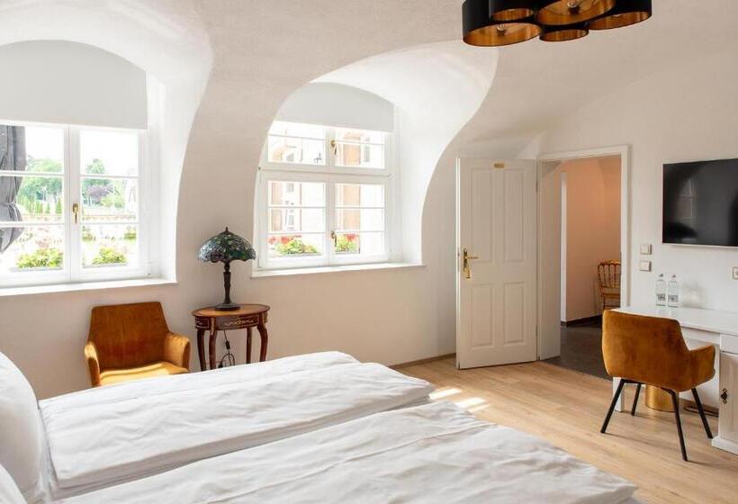 带大床的豪华间, Schloss Hotel Colmdorf