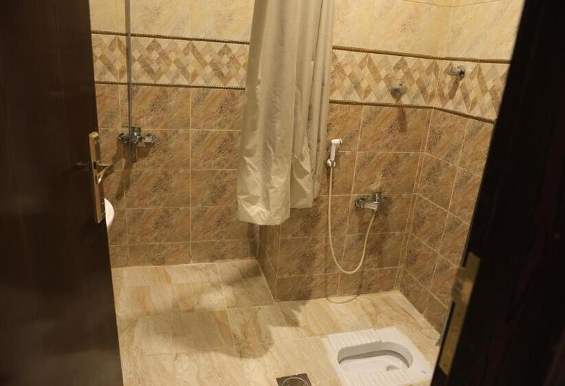 Люкс, فندق طريق العرب