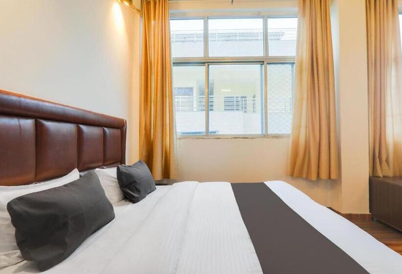 Трехместный Номер Классика, Super Hotel O Ansh