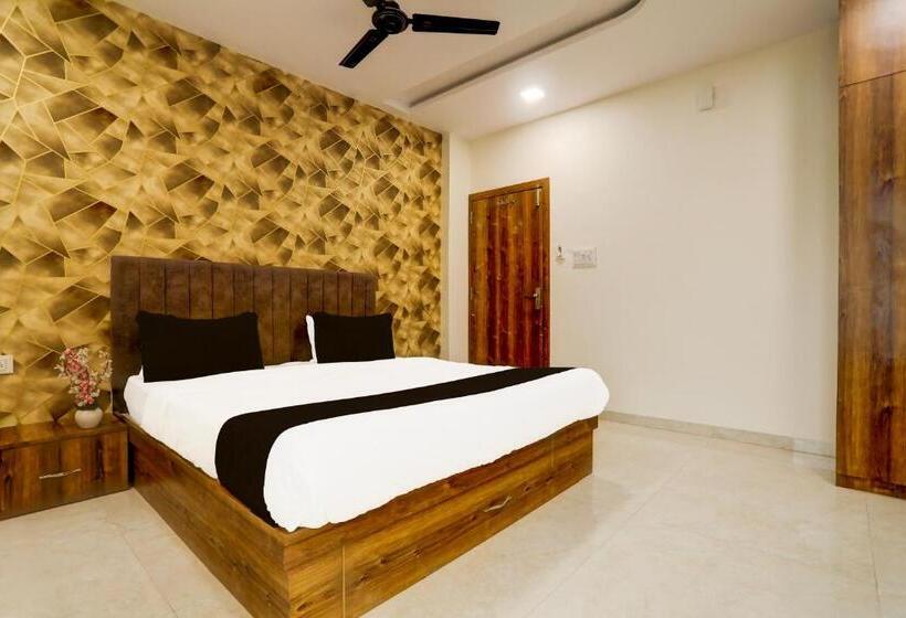 Номер Стандарт, Oyo Hotel Parag