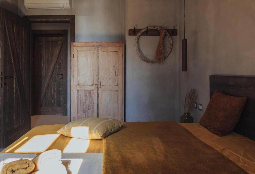 Номер Стандарт, Casale Sciarra