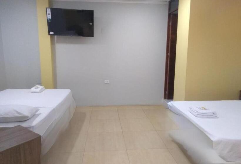 اتاق لوکس سه تخته, Hospedaje Buenos Aires