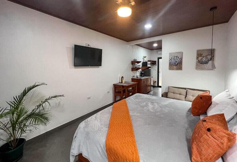 اتاق استاندارد با تخت بزرگ, Villas Santa Maria   Private Bay Lake Arenal