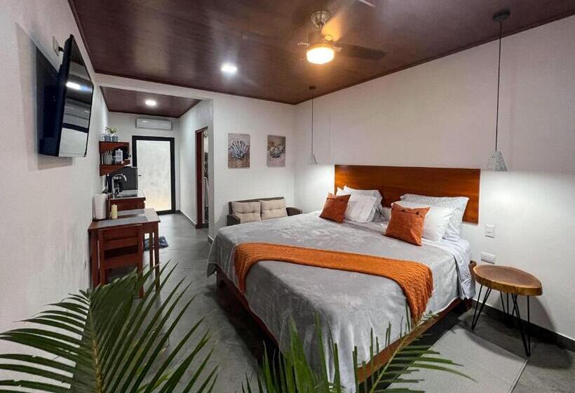 اتاق استاندارد با تخت بزرگ, Villas Santa Maria   Private Bay Lake Arenal