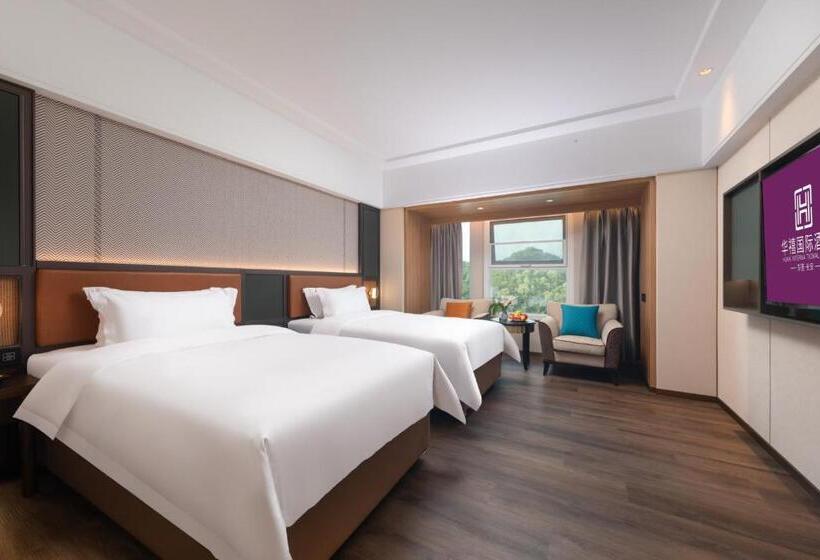 Номер Deluxe, Huaxi International