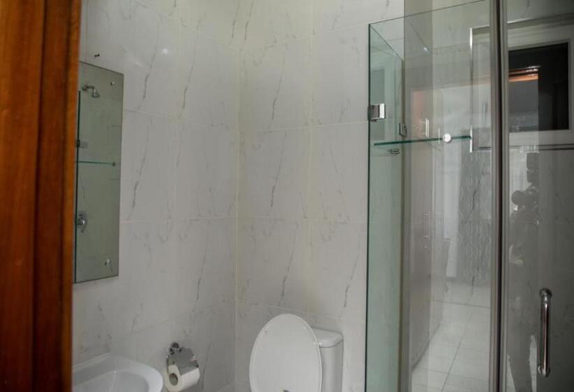 デラックスルーム, Urban Private Rooms
