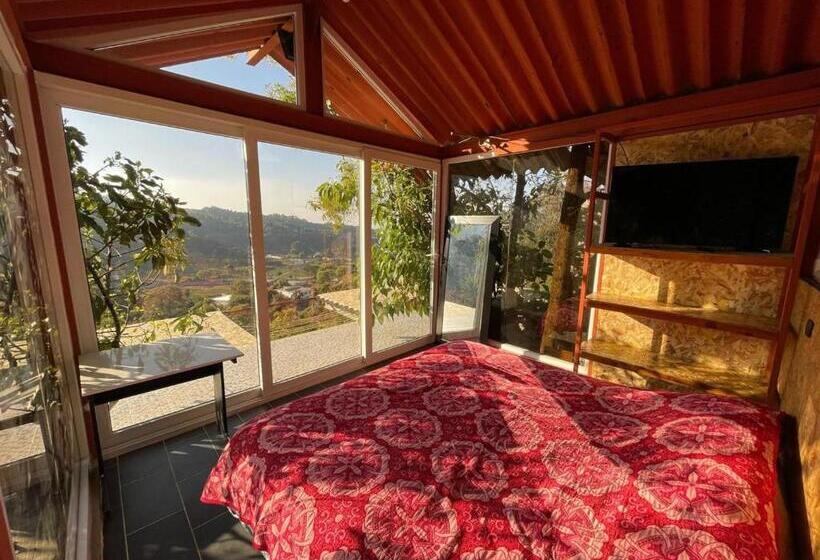اتاق استاندارد با تخت بزرگ, M Lapin   Hotel & Glamping Near Antigua Guatemala