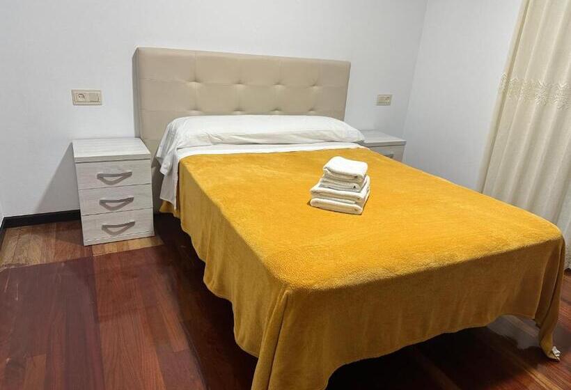 Номер Стандарт с Балконом, Habitaciones Claudio