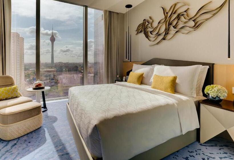 Номер Премиум, Cinnamon Life At City Of Dreams