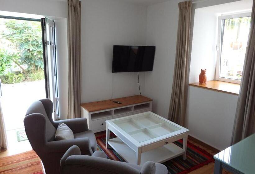 1 Bedroom Apartment River View, El Camino Lodge