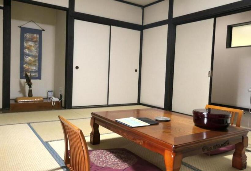 이코노이 4인룸, 白水温泉竹の倉山荘