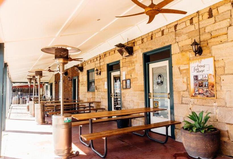 Семейный Номер, George Iv Inn