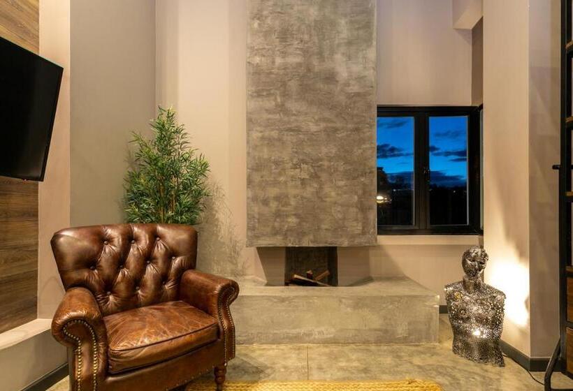 1 Bedroom Penthouse Apartment, The Belmonte Penthouse