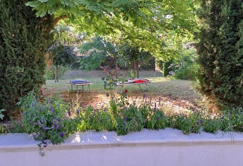 اتاق لوکس چهار تخته, La Casa Nel Verde