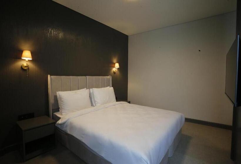 اتاق استاندارد با چشم‌انداز دریاچه, Dellago Luxury Hotel Sapanca