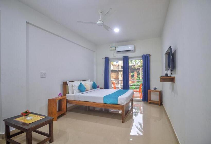 سوییت لوکس, Explorer Calangute
