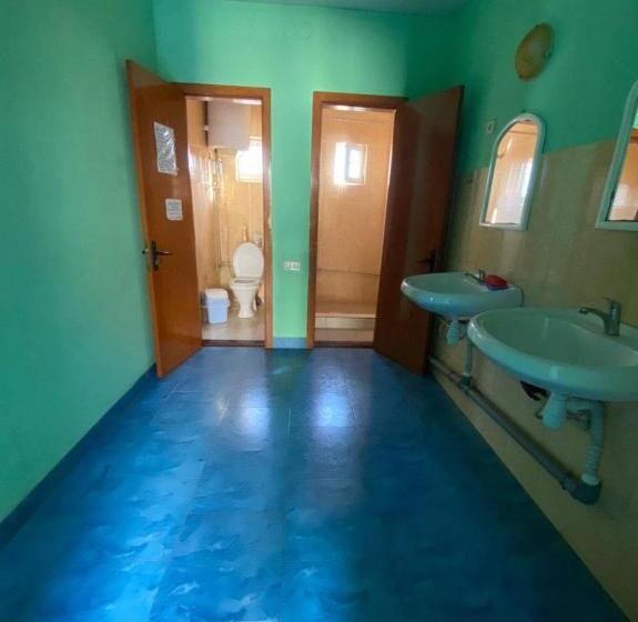 Quarto Estandar Banheiro Compartilhado, частные апартаменты мезенцевых