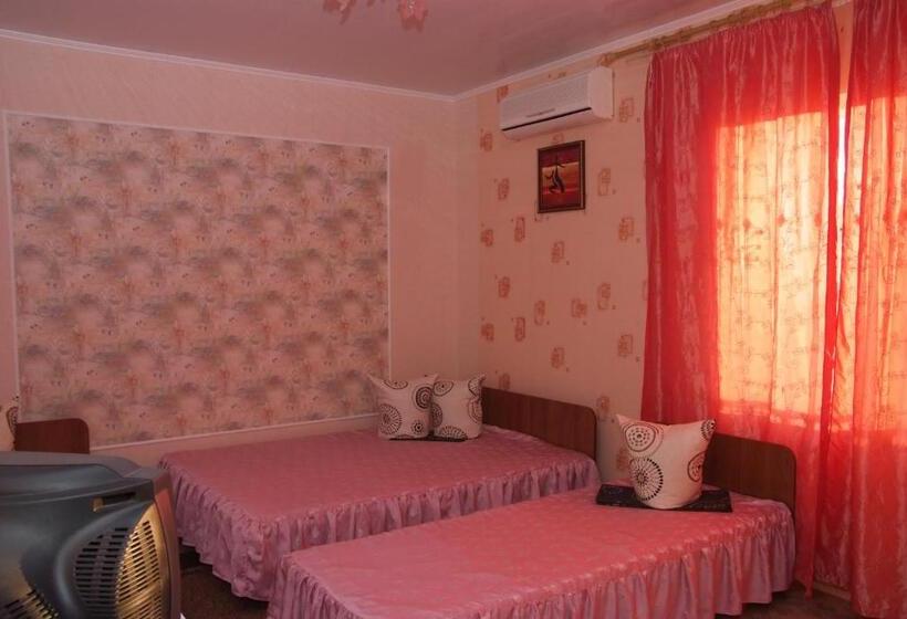 Quarto Triplo Estandar, частные апартаменты мезенцевых