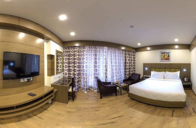 Номер Executive, Benzz Park Vellore