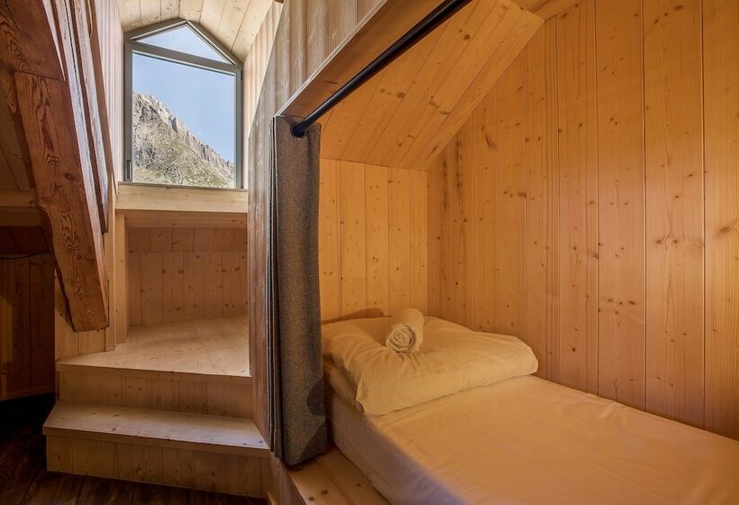 Семейный Номер, Refuge Du Montenvers