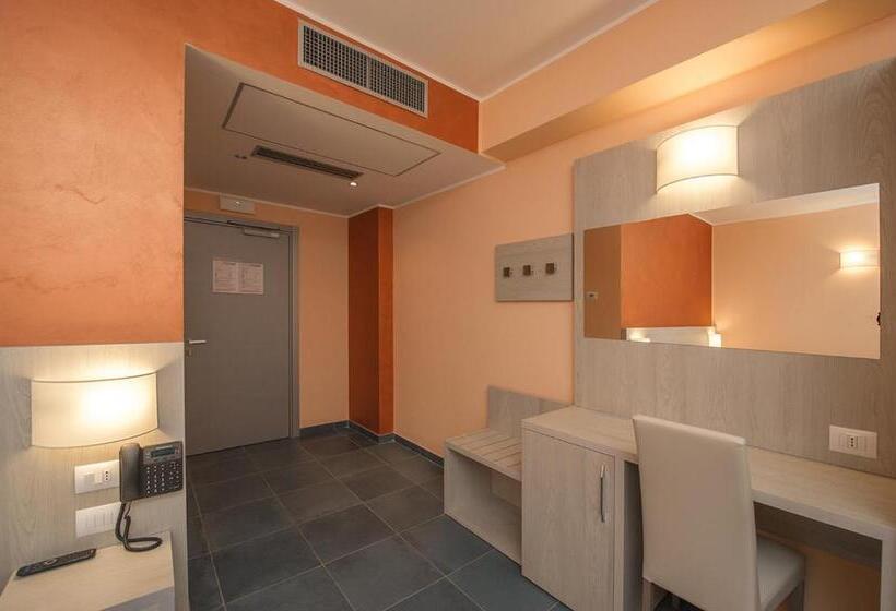 Номер Стандарт, Testani Colleferro