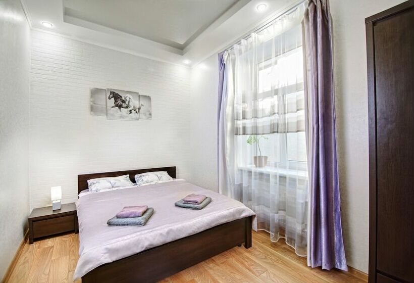 اتاق استاندارد, Premium Hostel