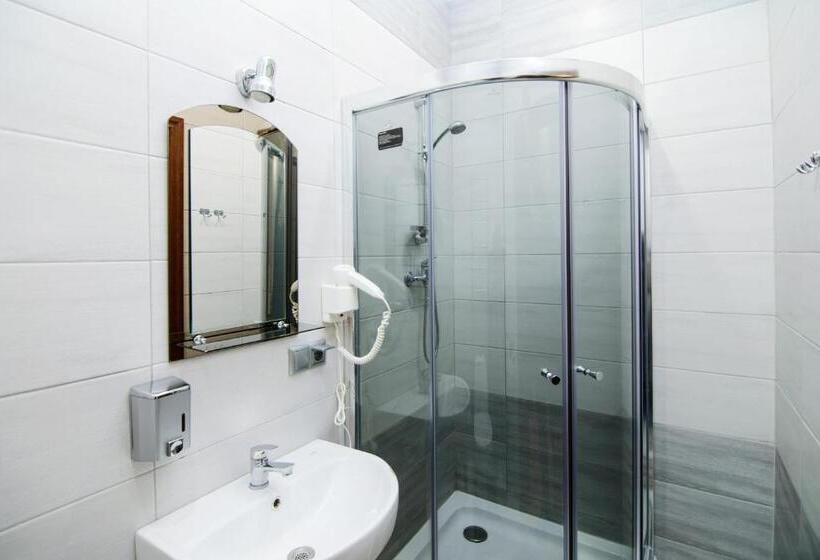اتاق استاندارد, Premium Hostel