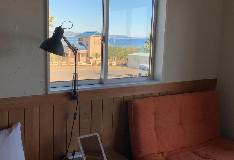 Четырехместный Номер Стандарт Вид на Море, South Bird Inn