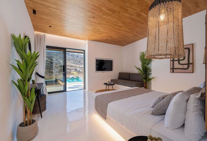 Люкс Кровать Кинг, Ftelia Black Villas