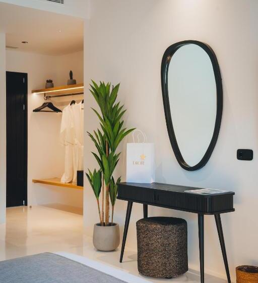 Люкс Повышенной Комфортности, Ftelia Black Villas