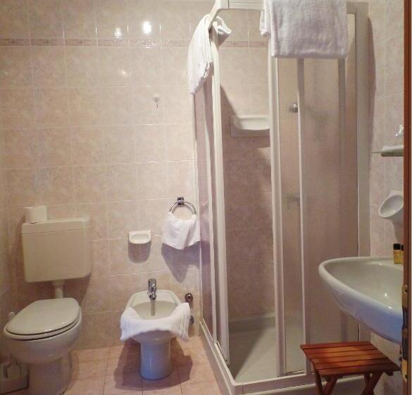 اتاق استاندارد, Piccolo Hotel Direkt Am See