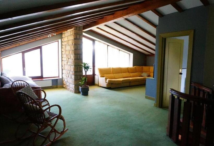 Семейный Номер, Aloka Rooms Sopela