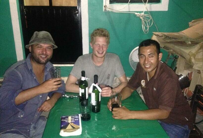 ベーシックルーム, Chaac Calakmul