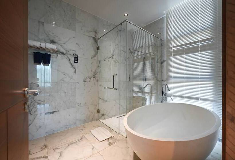 Вилла 3 Спальни с Бассейном, Glam Habitat   Sha Extra Plus