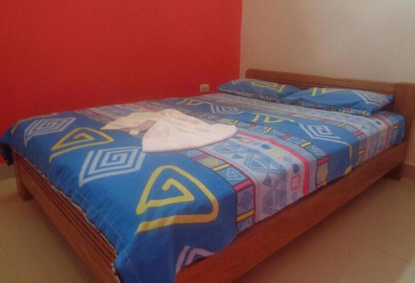 Номер Стандарт, Hospedaje Mas