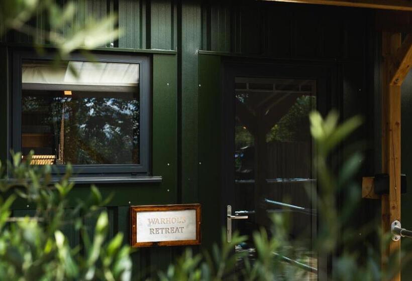 Номер Стандарт, Owen House Farm