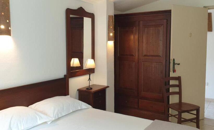 Трехместный Номер Комфорт, Auberge De Cannedda