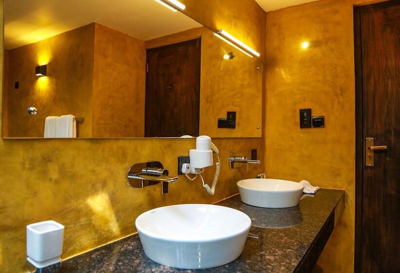 ویلای سوپریور 1 خوابه, Liyya Water Villas