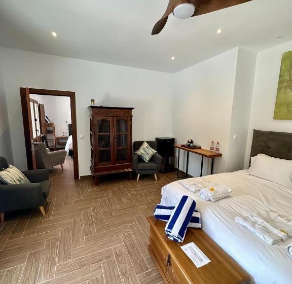 Family Suite, El Amparo