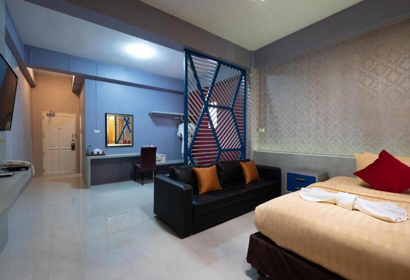 Студия Стандарт, The Iconic Hotel Ranong