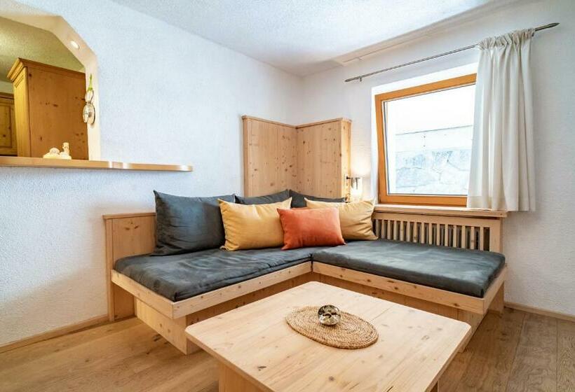 Апартаменты 2 Спальни, Haus Berghof