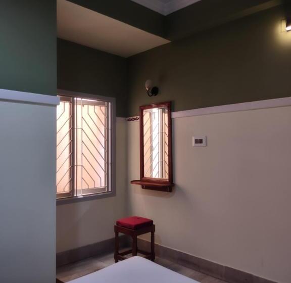 اتاق استاندارد, Krishna Lodge
