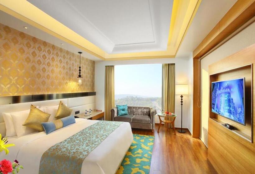 سوییت اجرایی, Radisson Blu Jammu