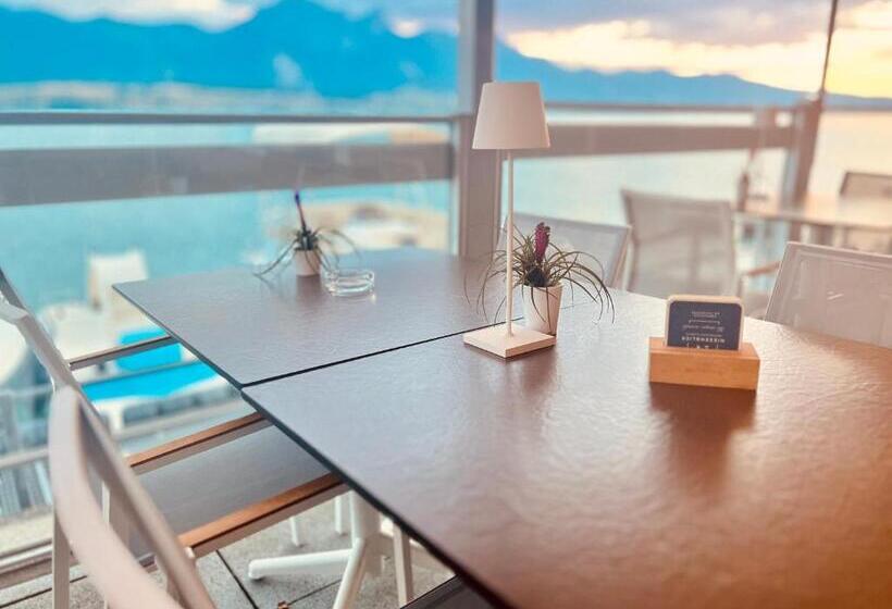 Номер Deluxe Вид на Море с Балконом, Boutique Hotel Niesenblick   Direkt Am Thunersee Gelegen Mit Self Check In & Digitaler Rezeption