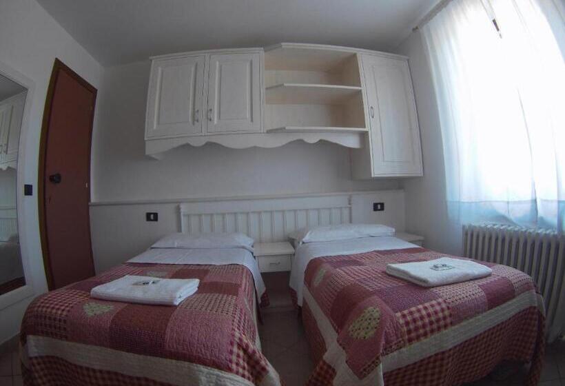 Номер Стандарт, Albergo Bel Soggiorno
