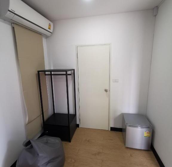 Стандартный Номер Кровать Кинг, Natub Hostel
