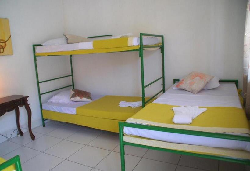 اتاق استاندارد چهار تخته, Hostal Casa San Miguel